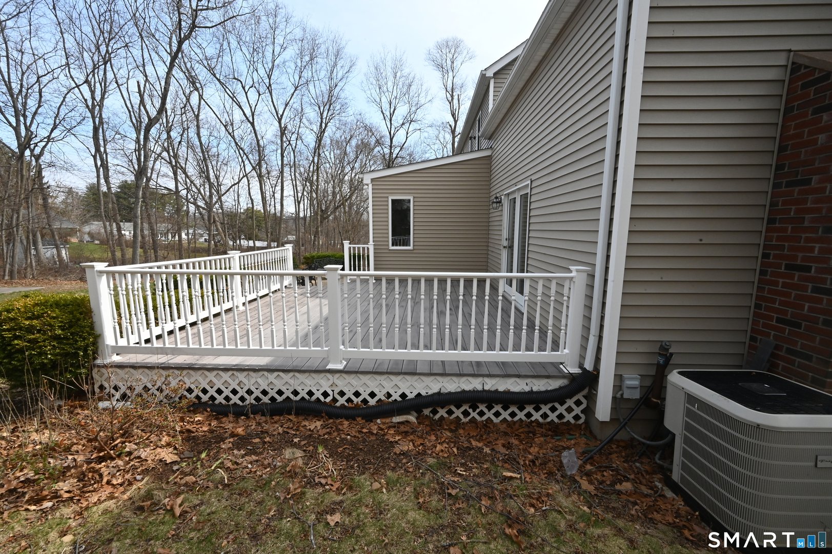 46 Mcmahon Lane Photo 7