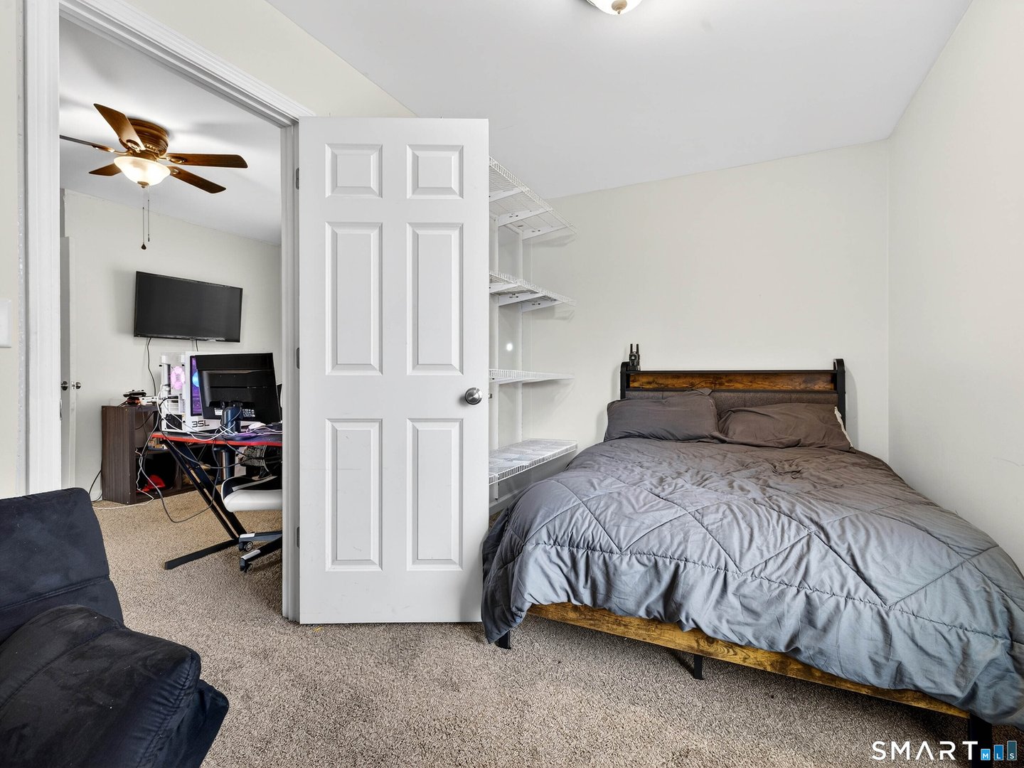 9 Mains Way Photo 39