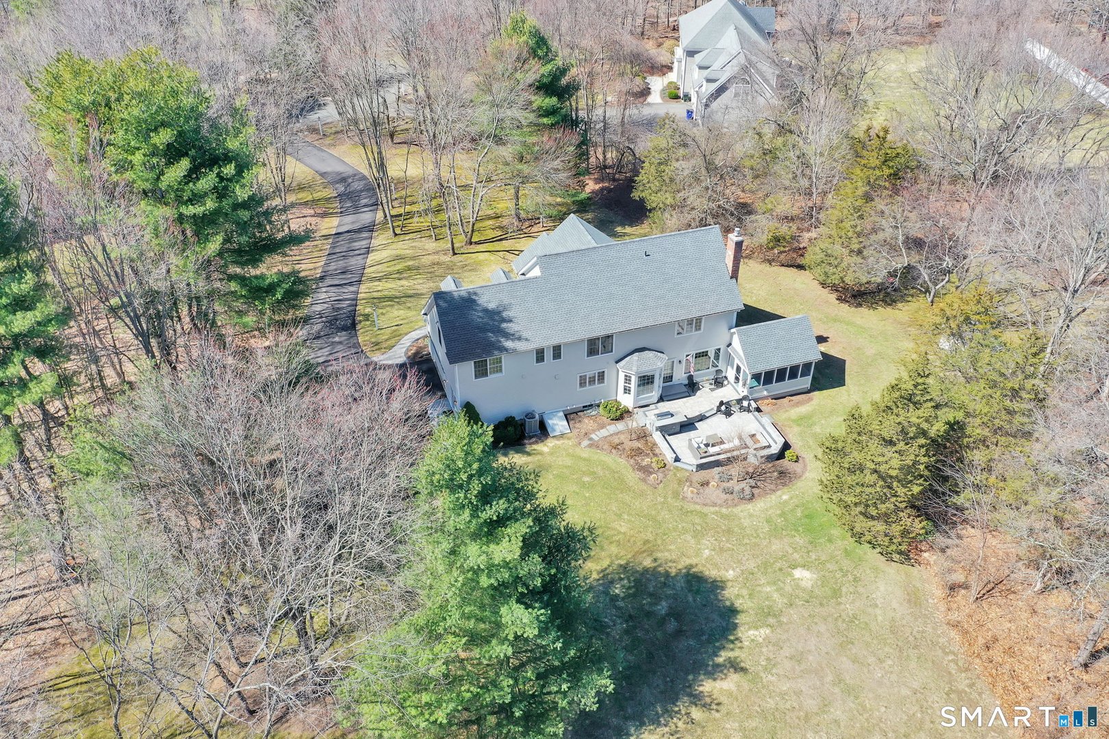 10 Old Meadow Way Photo 4