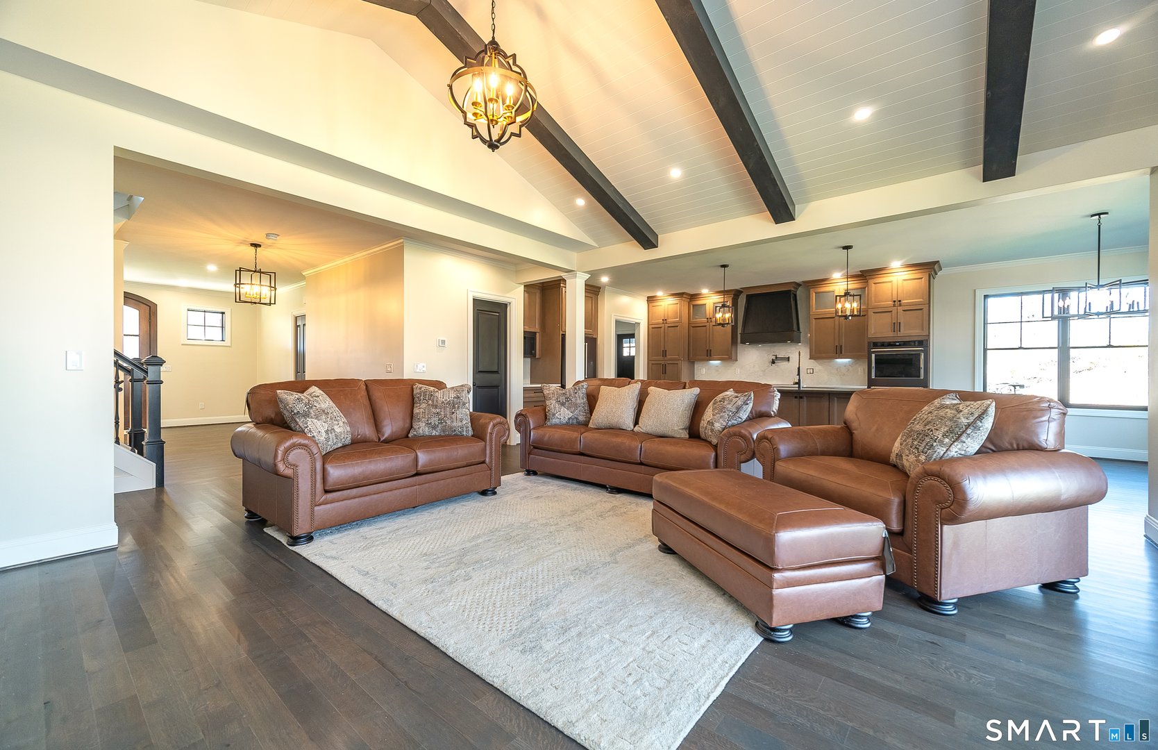 25 Silver Springs Drive Photo 7