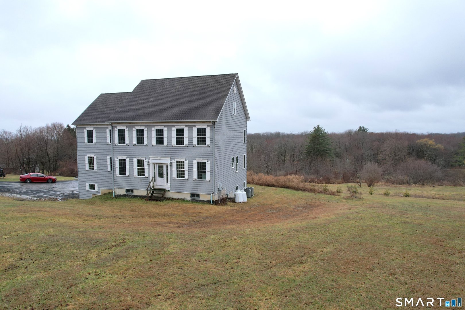 4 Hard Hill Road South Photo 3