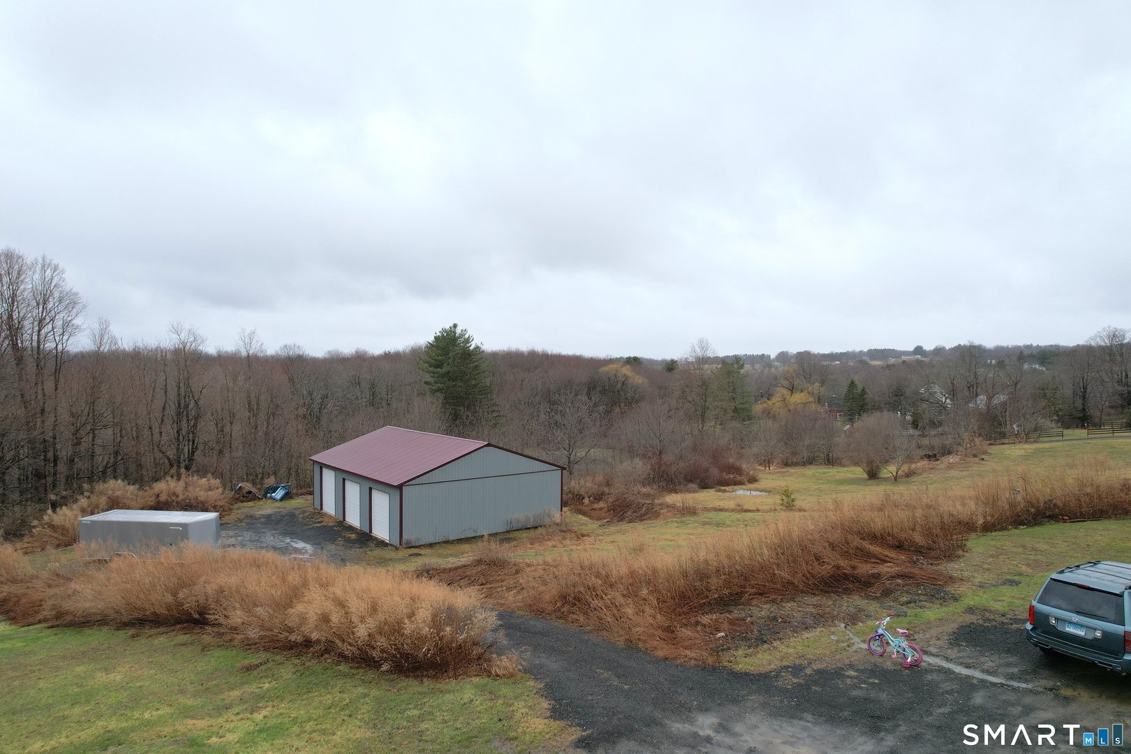 4 Hard Hill Road South Photo 9