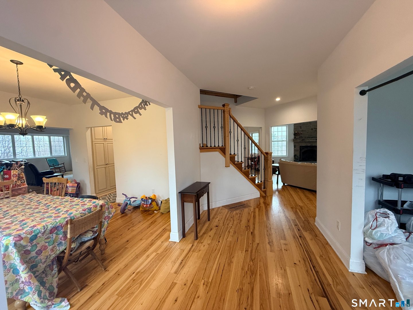 4 Hard Hill Road South Photo 13