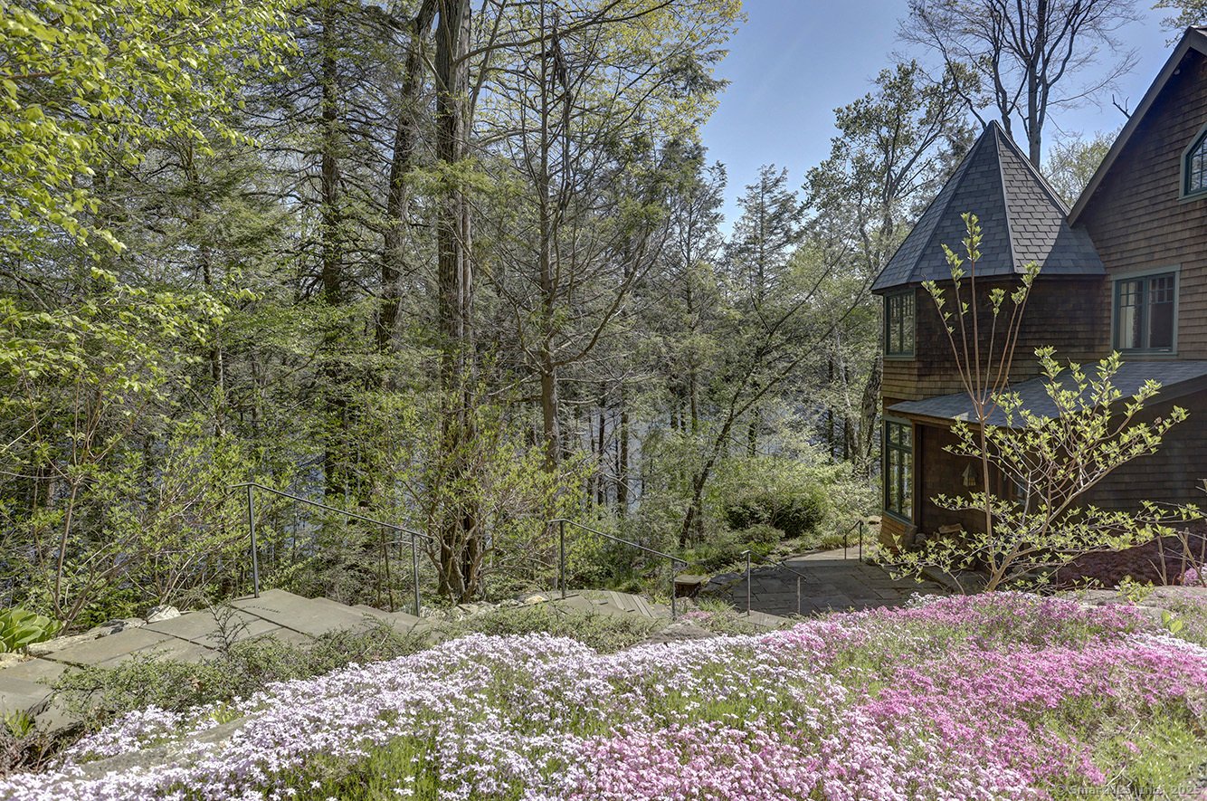 Norfolk Single Family Photo 2