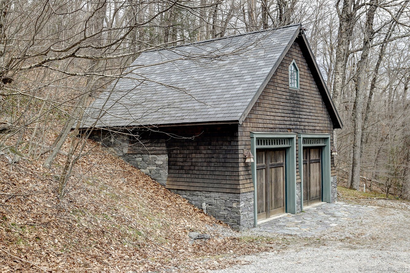 152 Tower Hill Road Photo 21