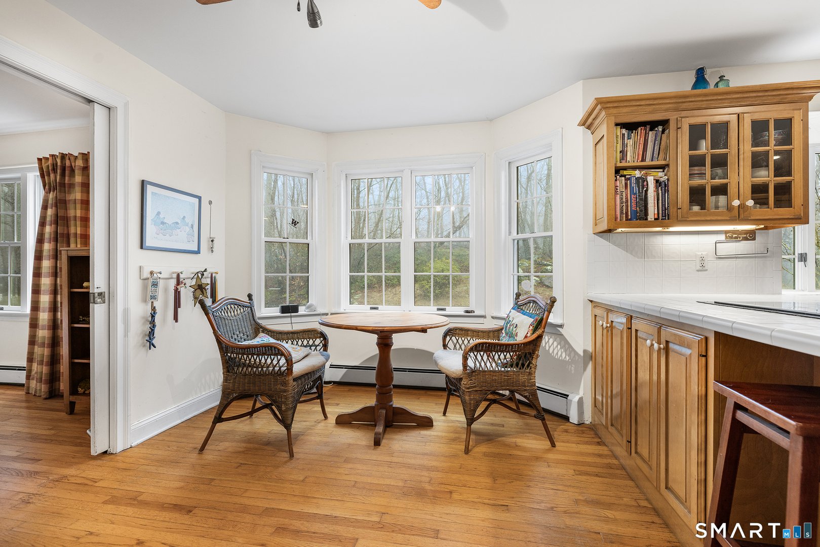 319 Laurelwood Drive Photo 4