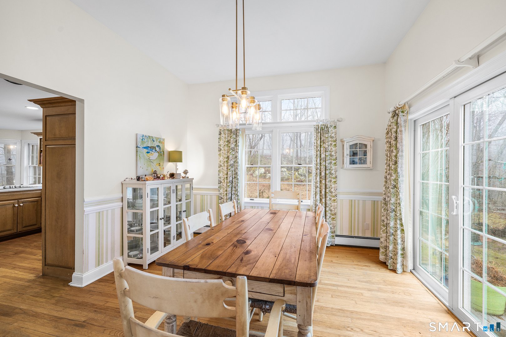 319 Laurelwood Drive Photo 12