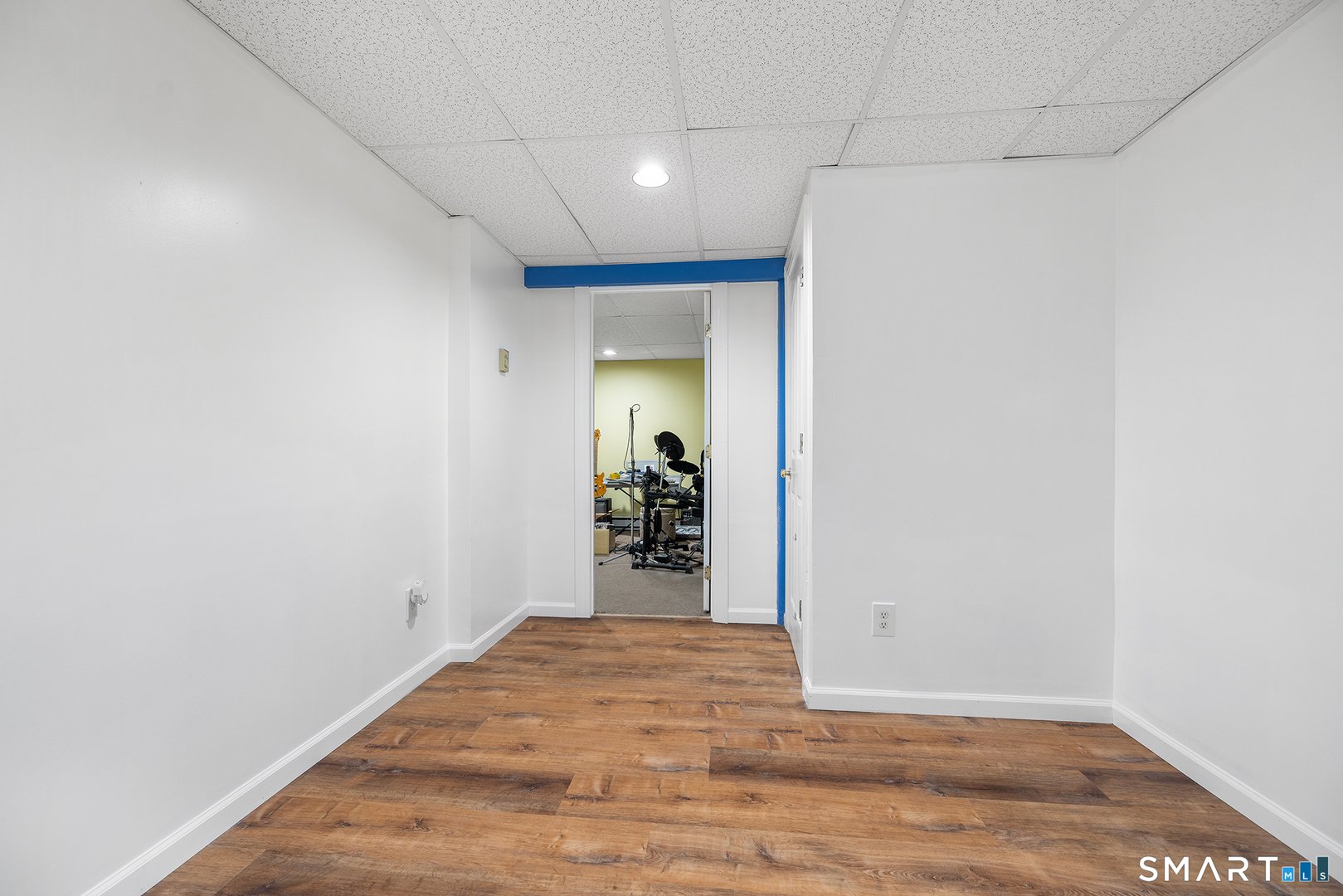 319 Laurelwood Drive Photo 31