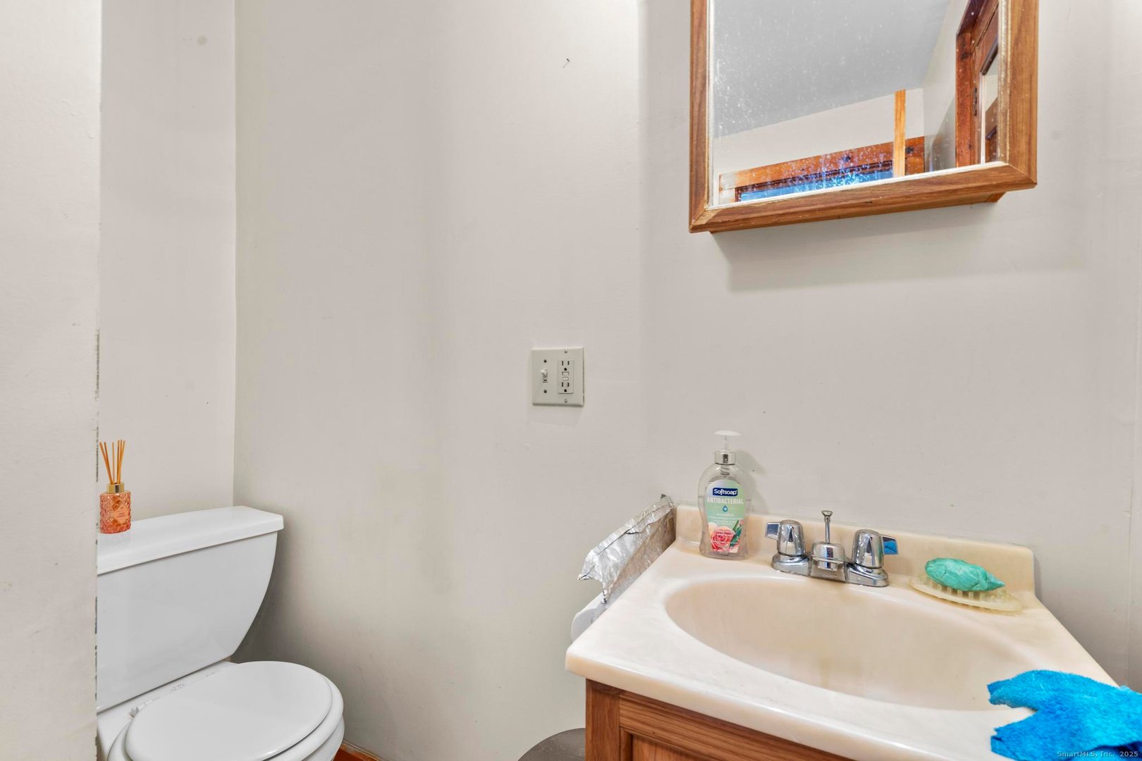 170 Main Street Photo 10