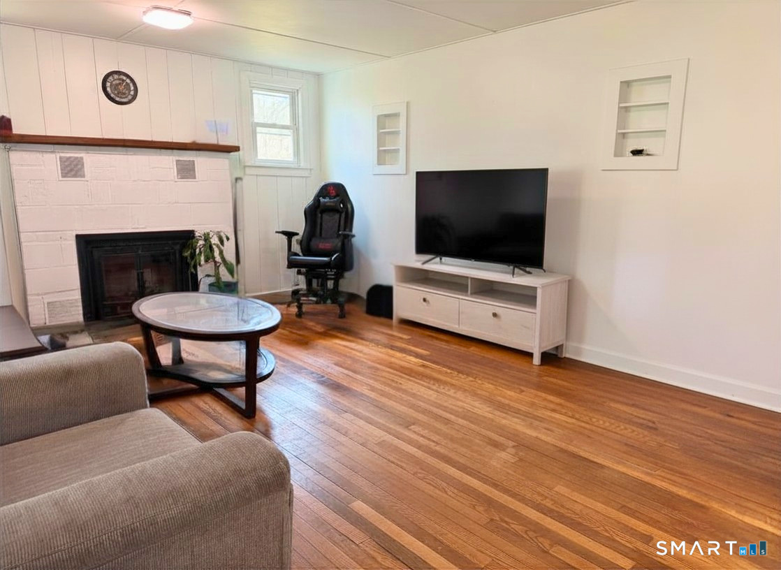 130 Paper Mill Road Photo 7