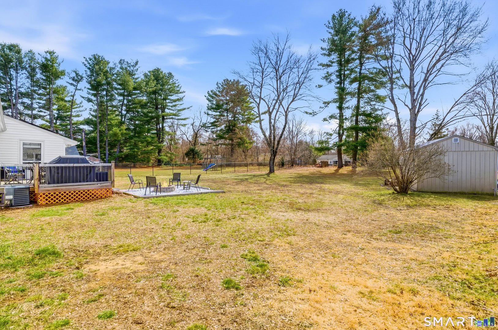 37 Farnham Road Photo 6