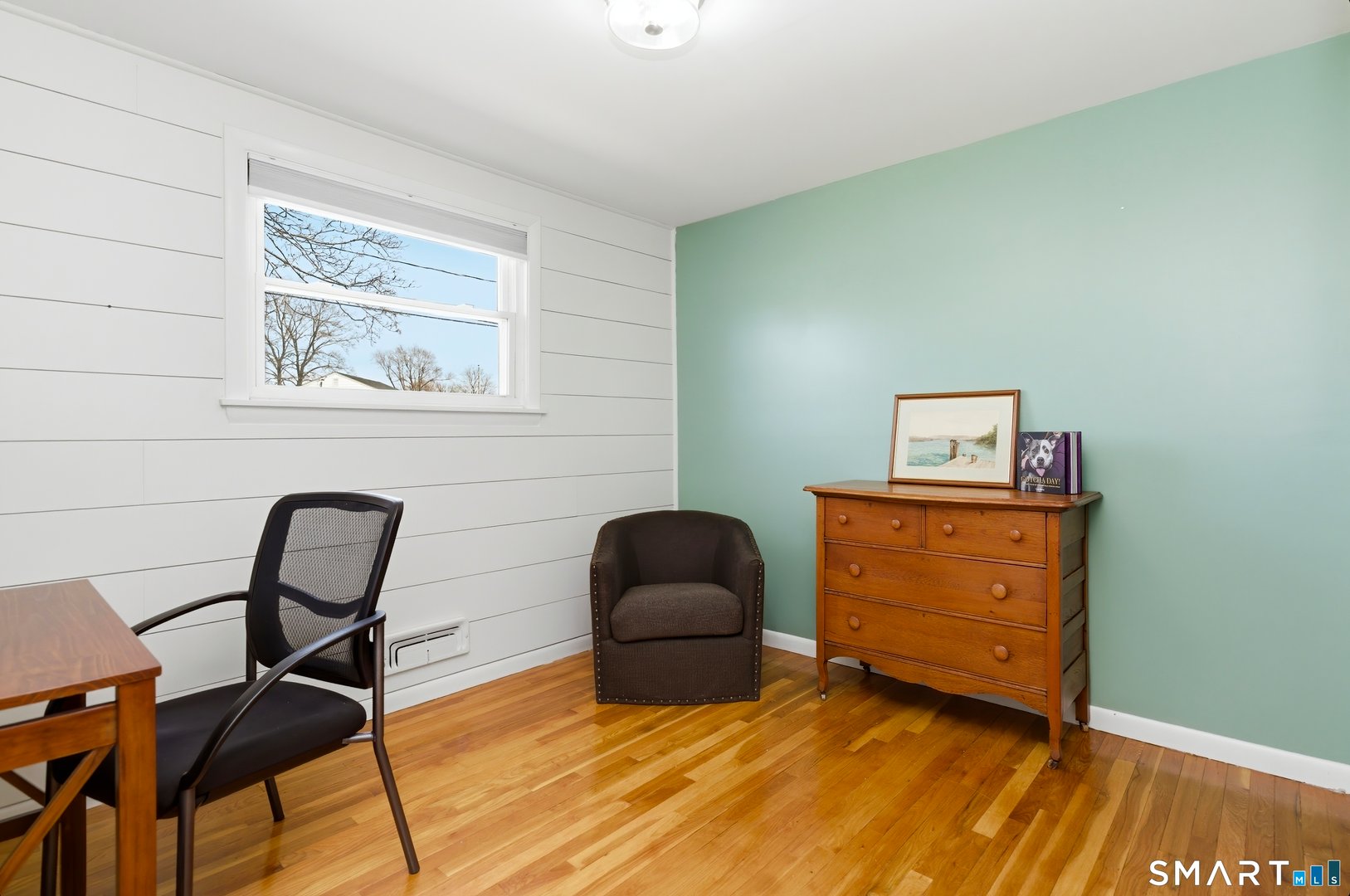 37 Farnham Road Photo 21