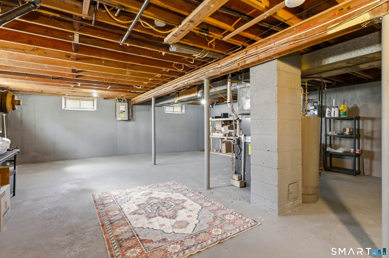 37 Farnham Road Photo 37