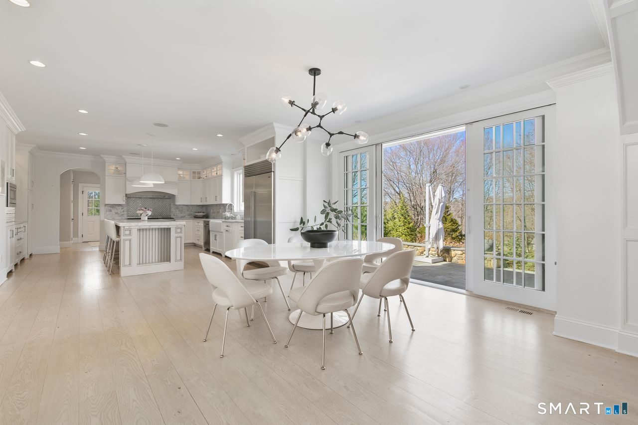 127 Field Rock Road Photo 11