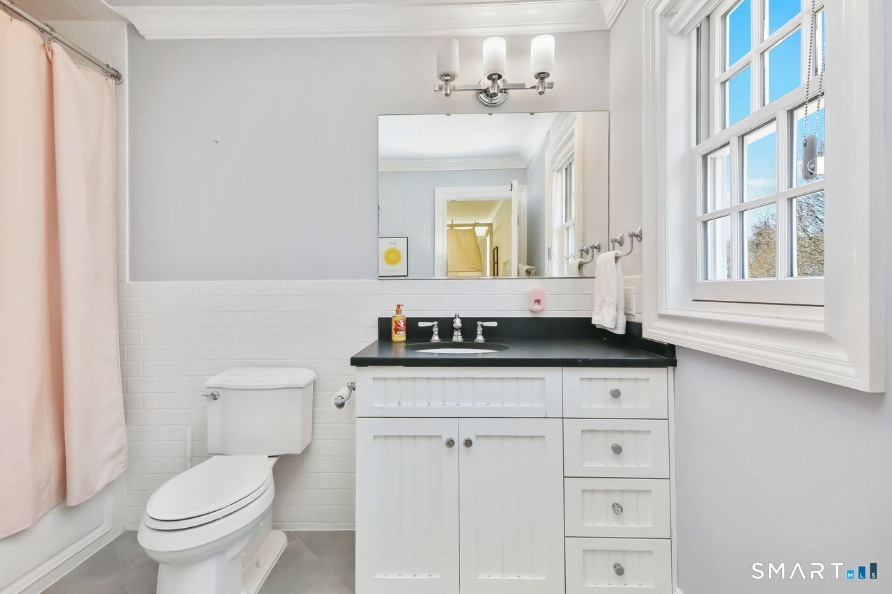 127 Field Rock Road Photo 35