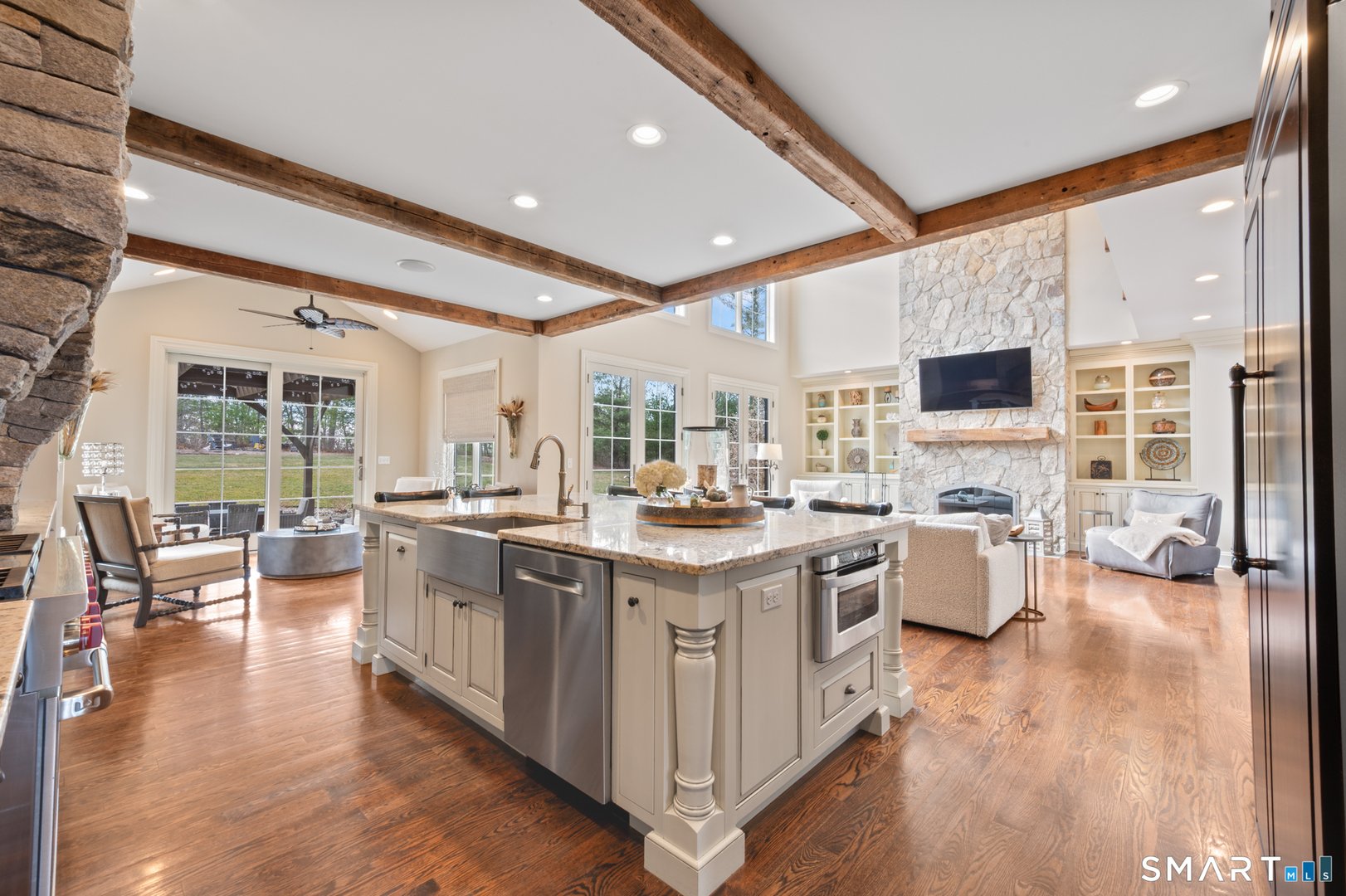 515 Cedar Ridge Drive Photo 4