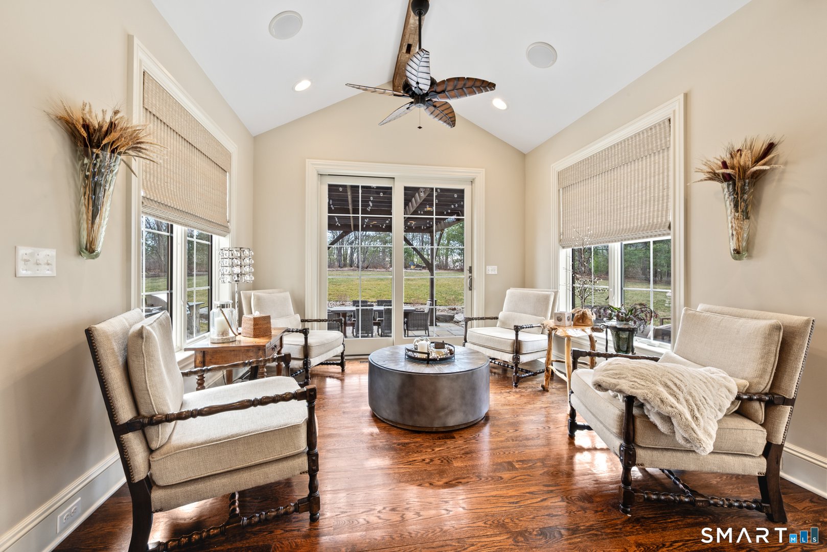 515 Cedar Ridge Drive Photo 8