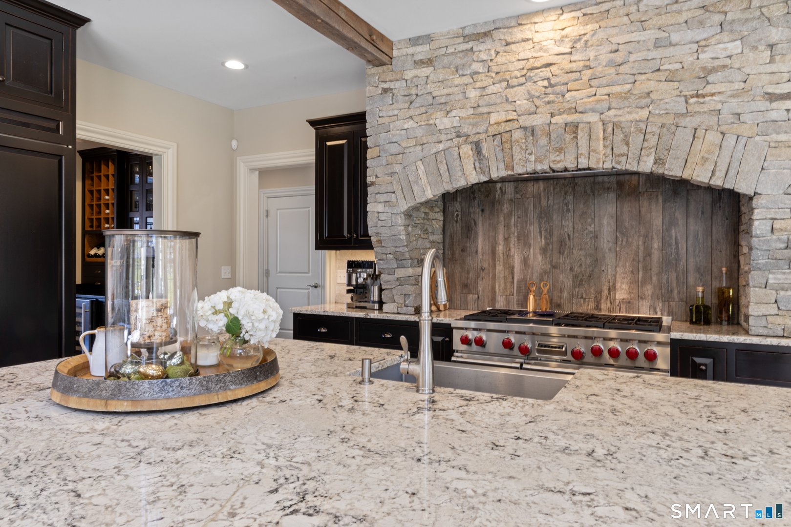 515 Cedar Ridge Drive Photo 10