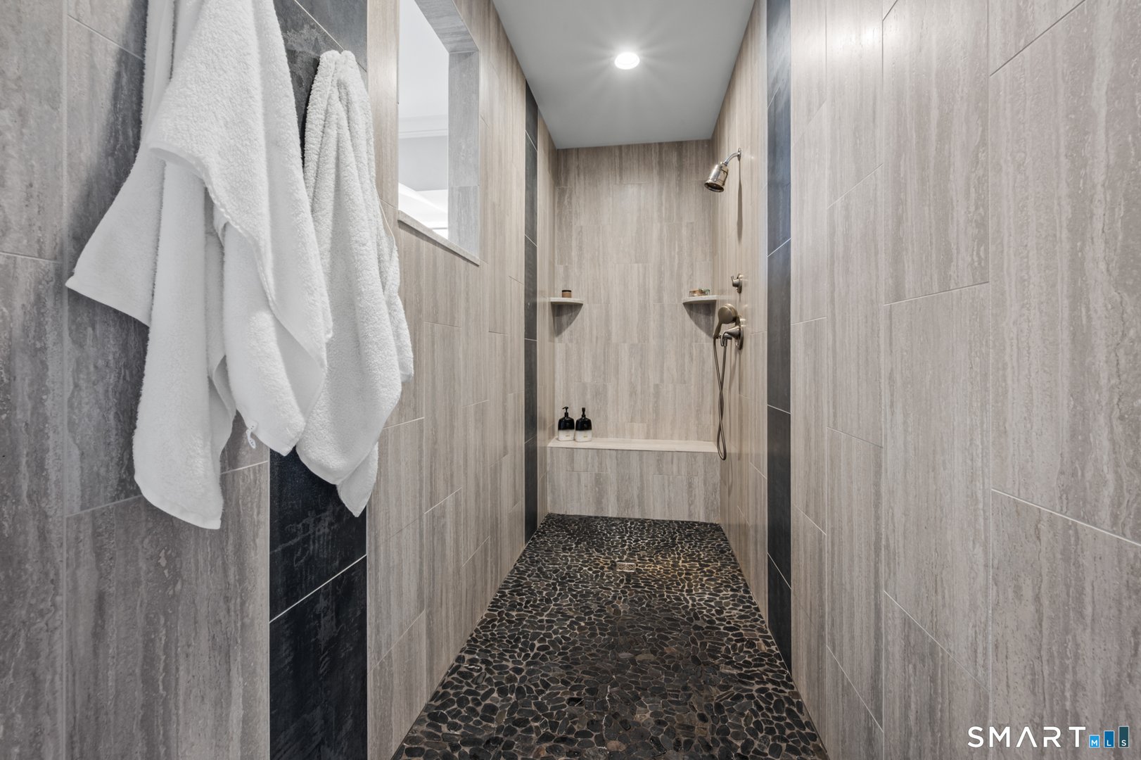 515 Cedar Ridge Drive Photo 26