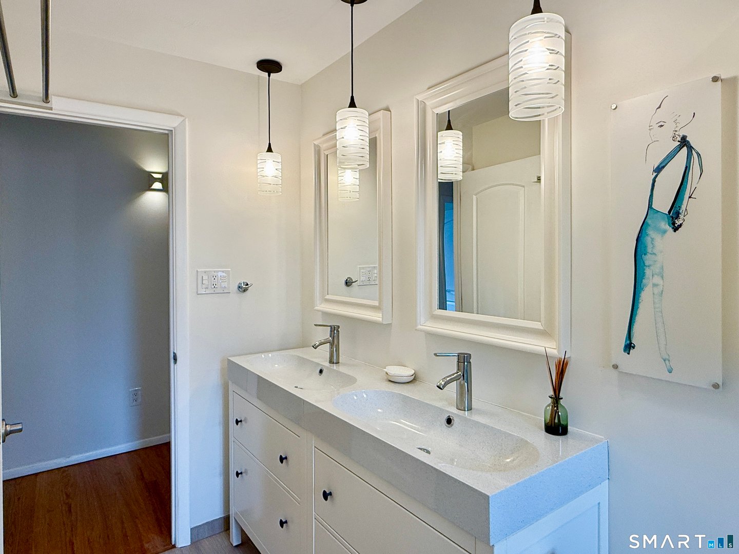 47 Fuller Drive Photo 24