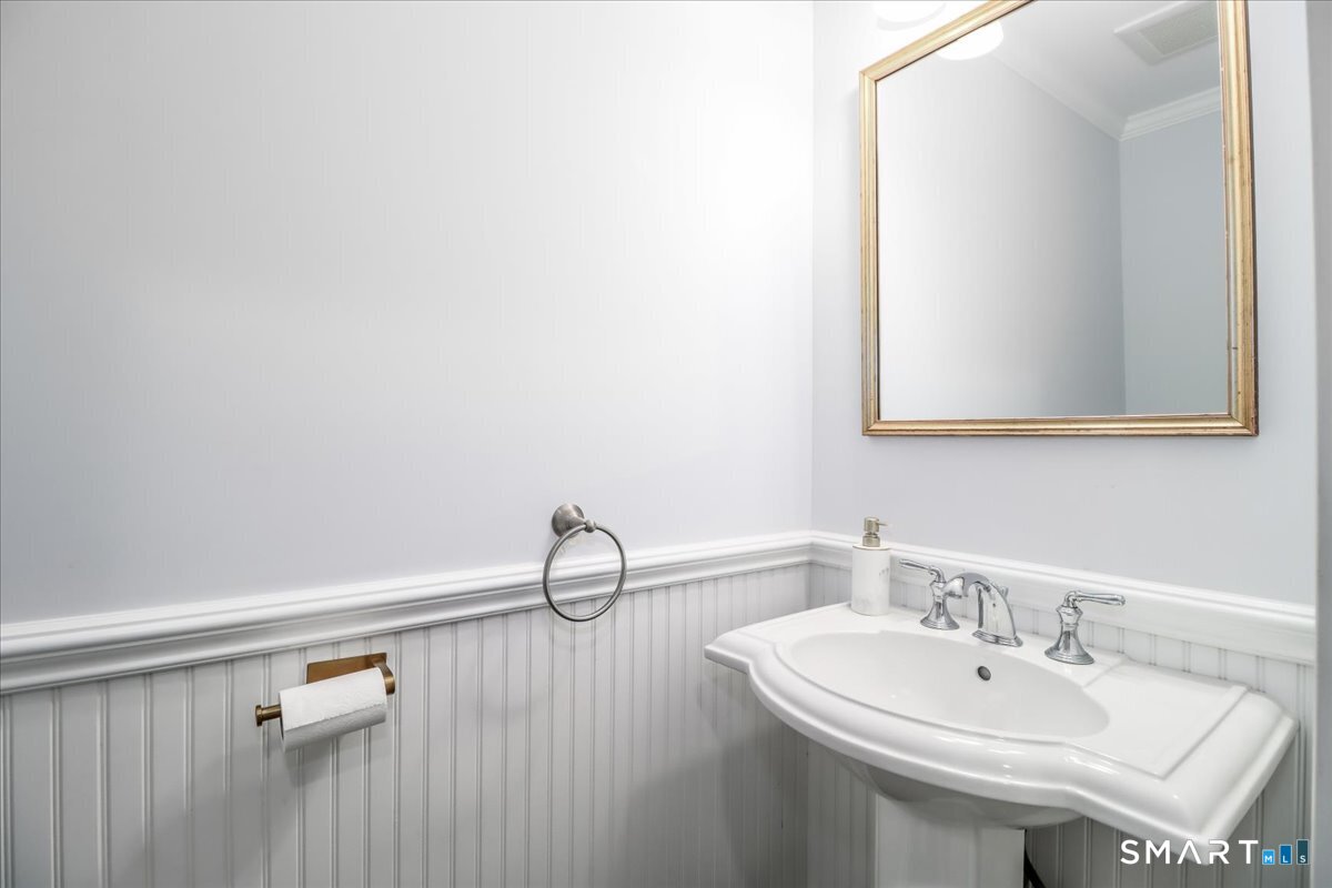 27 Nashville Rd Extension Photo 14