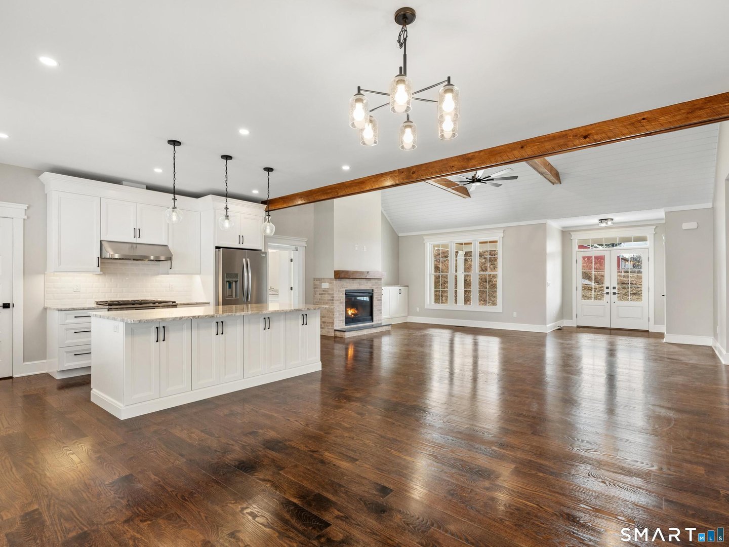 12 Meadowcrest Drive North Photo 7