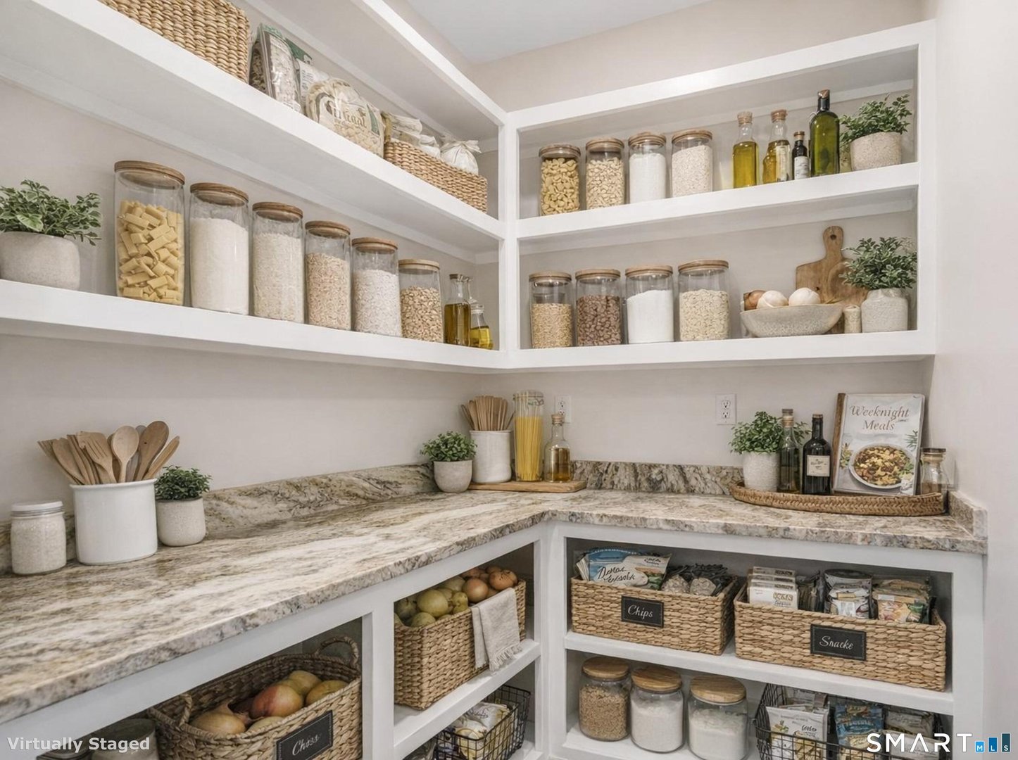 12 Meadowcrest Drive North Photo 12