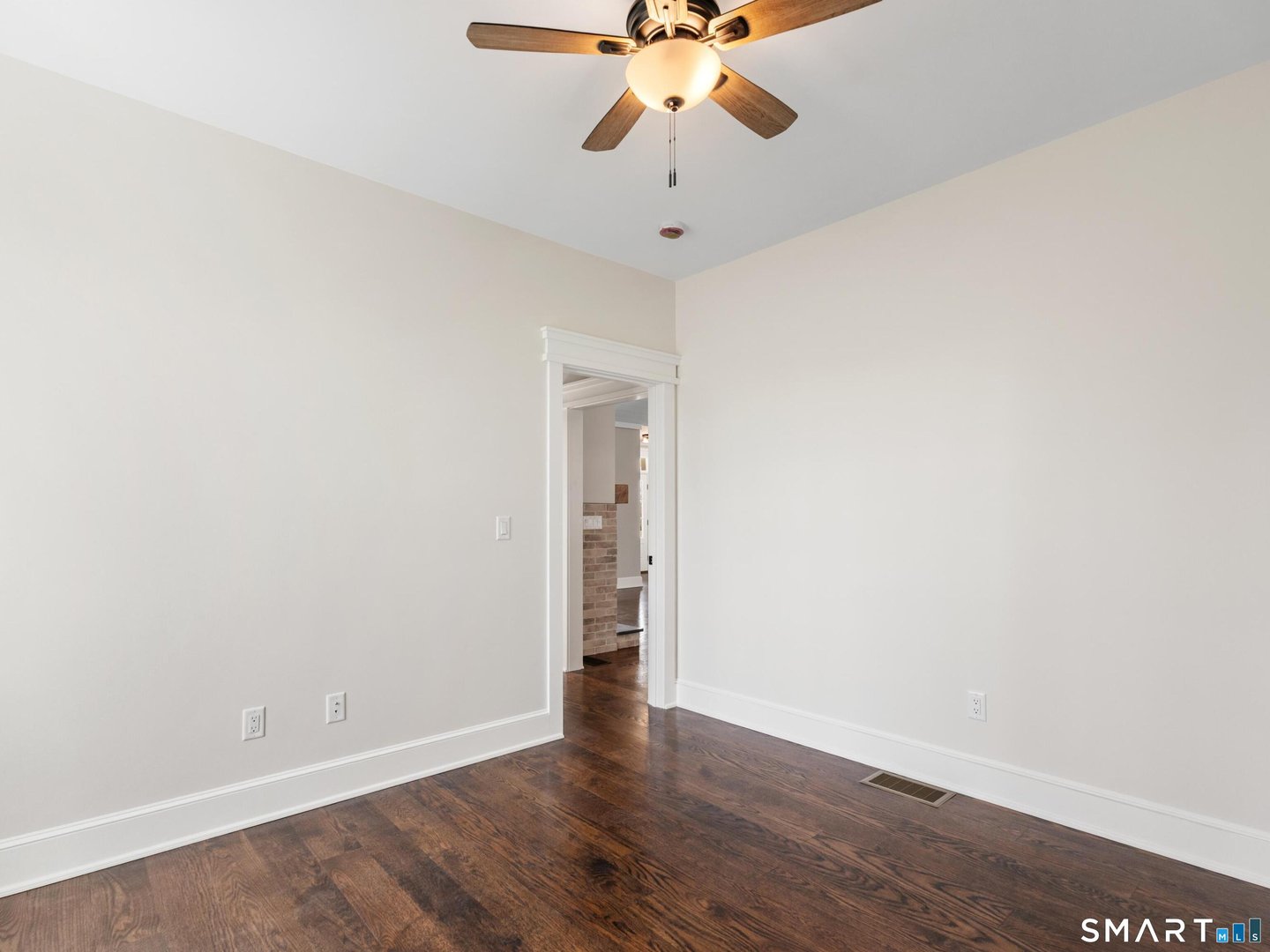 12 Meadowcrest Drive North Photo 24