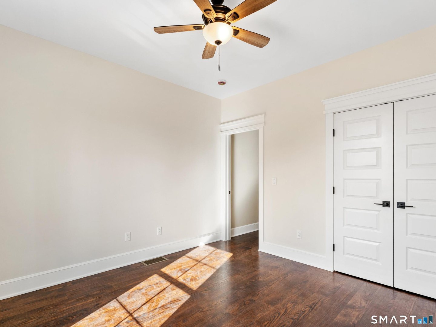 12 Meadowcrest Drive North Photo 29