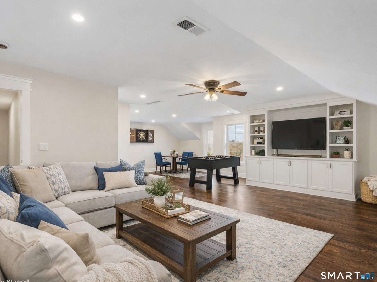 12 Meadowcrest Drive North Photo 32