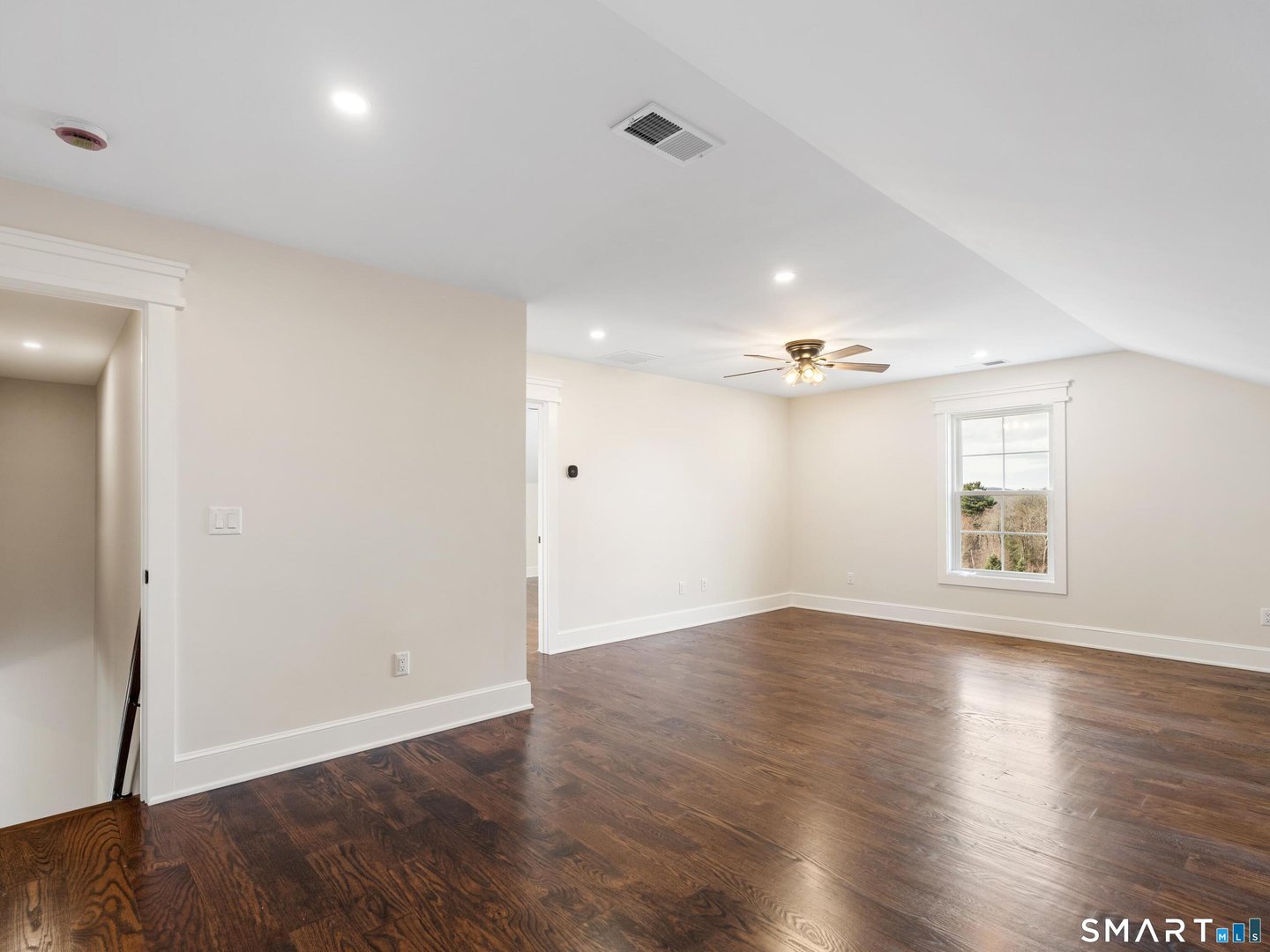 12 Meadowcrest Drive North Photo 33