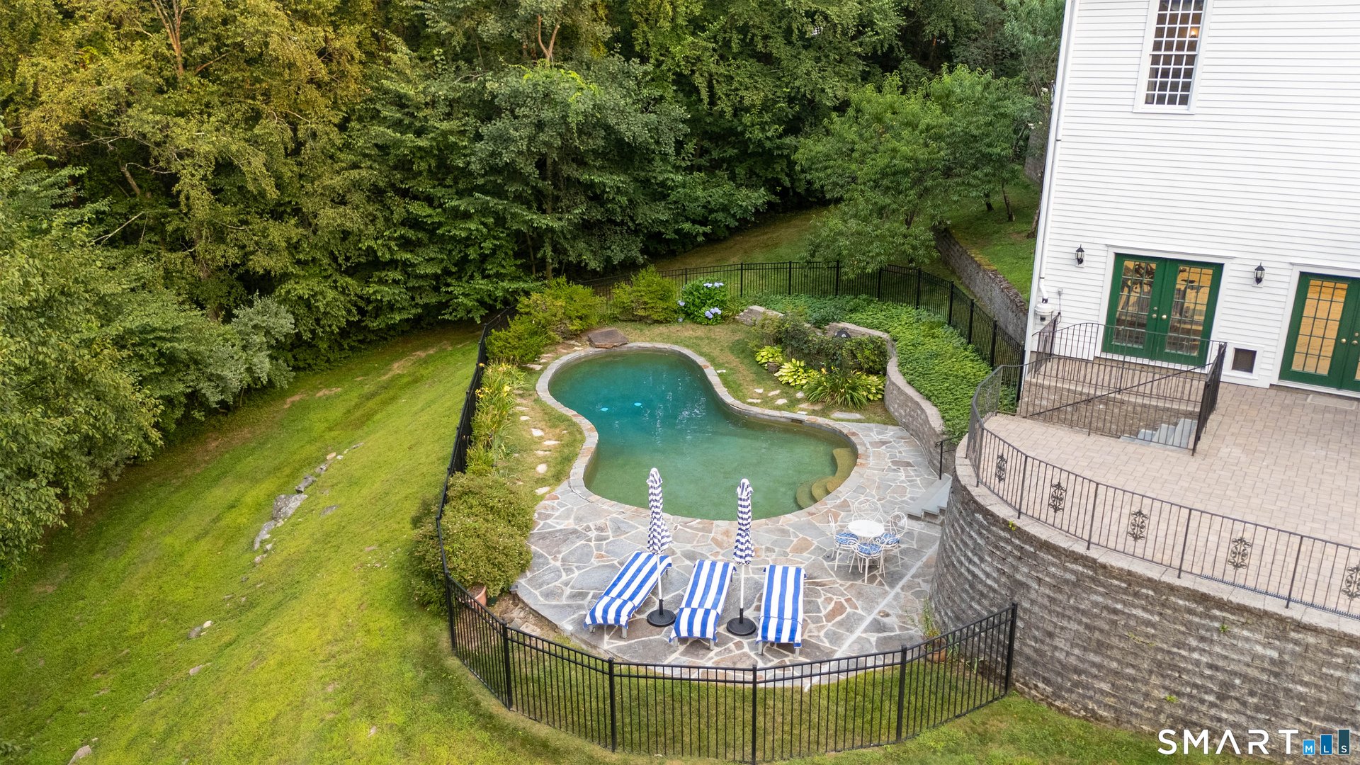 35 Grace View Drive Photo 28