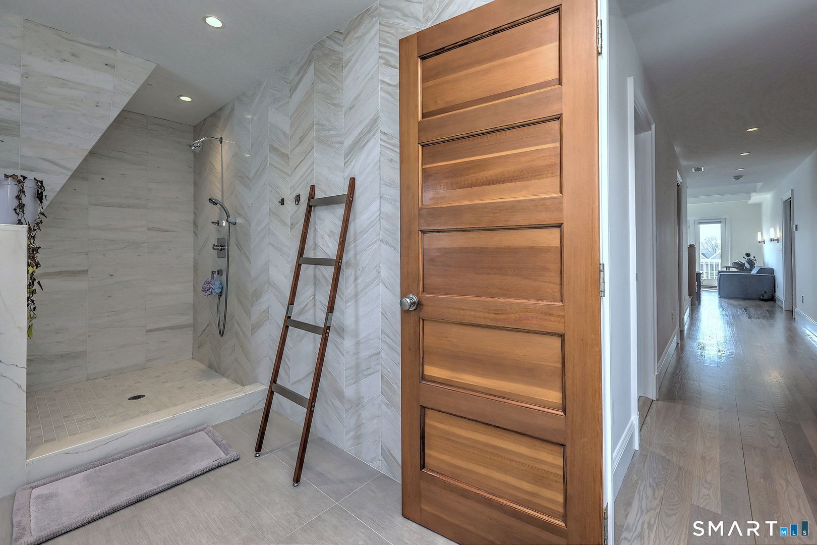 32 Millwood Street Photo 22