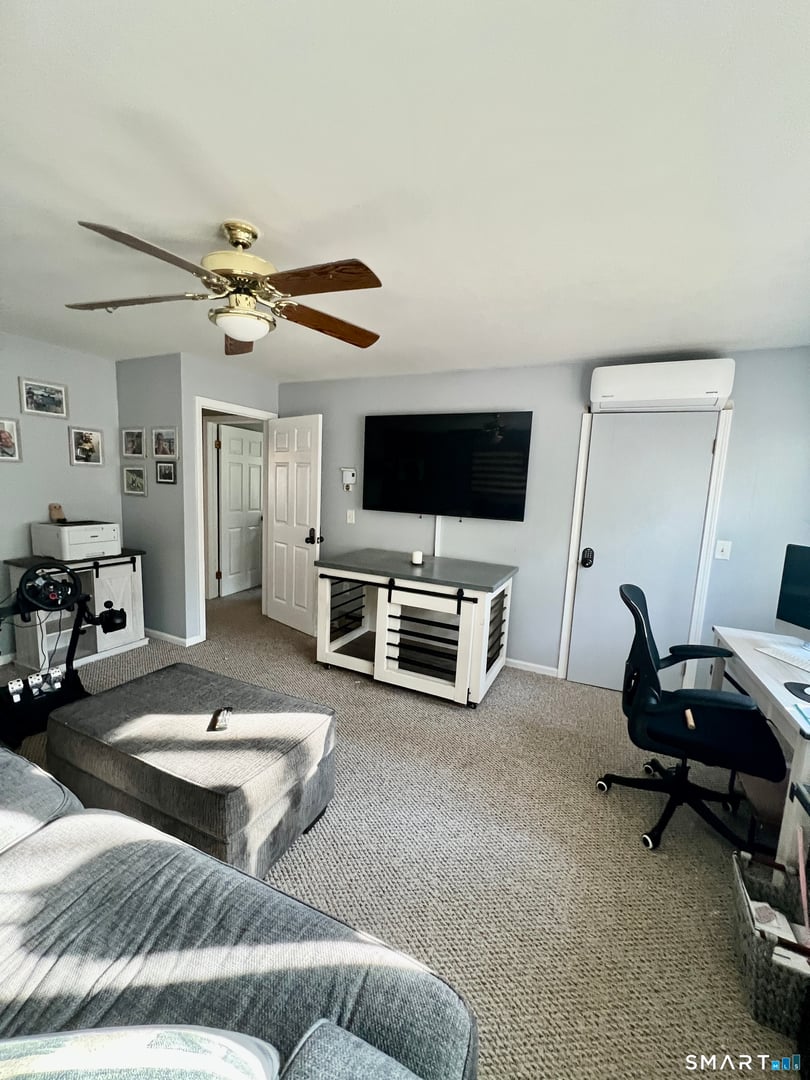 302 Cliffside Drive  #+ Garage G82 #+ Garage G82 Photo 18