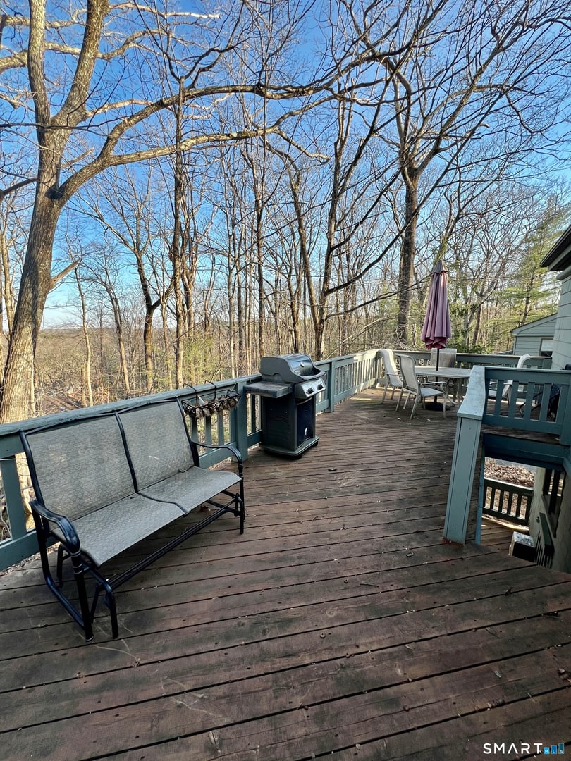 302 Cliffside Drive  #+ Garage G82 #+ Garage G82 Photo 27