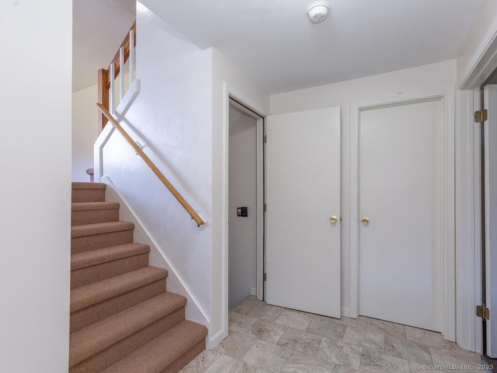 26 Woodside Drive Photo 35