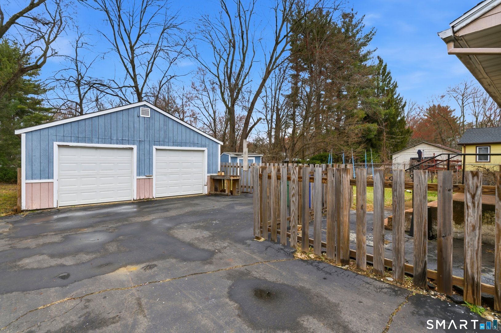 140 Cottage Grove Road Photo 3