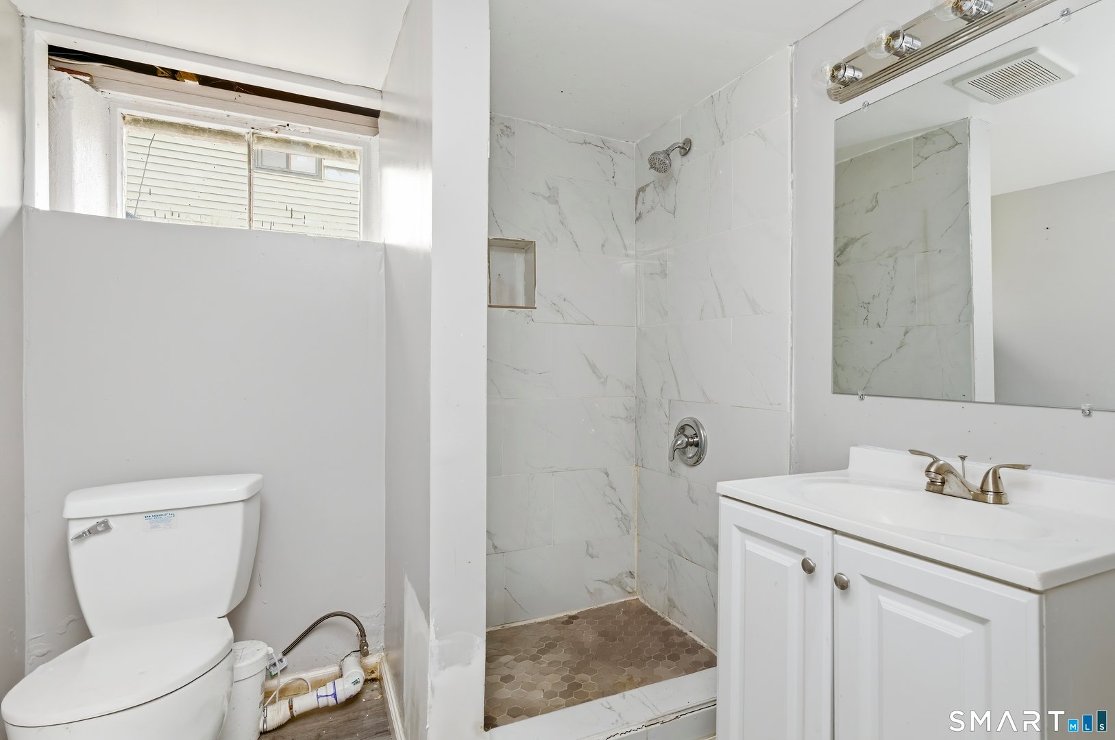 140 Cottage Grove Road Photo 28