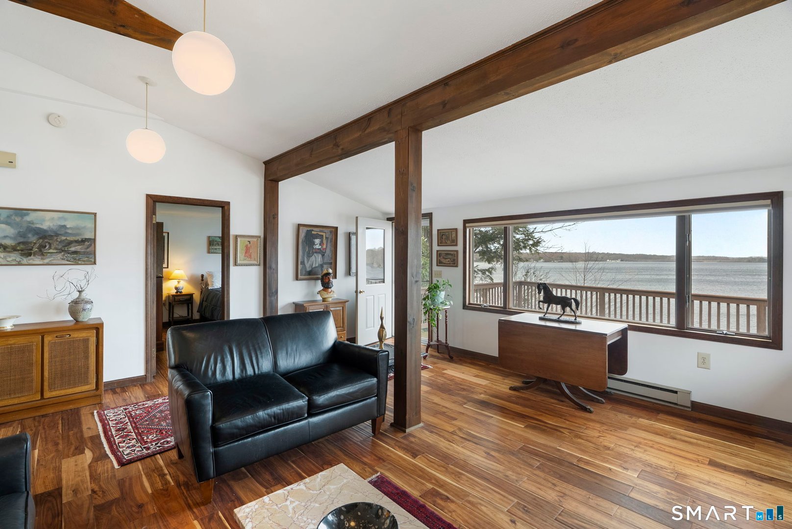 70-72 Lake View Avenue Photo 8