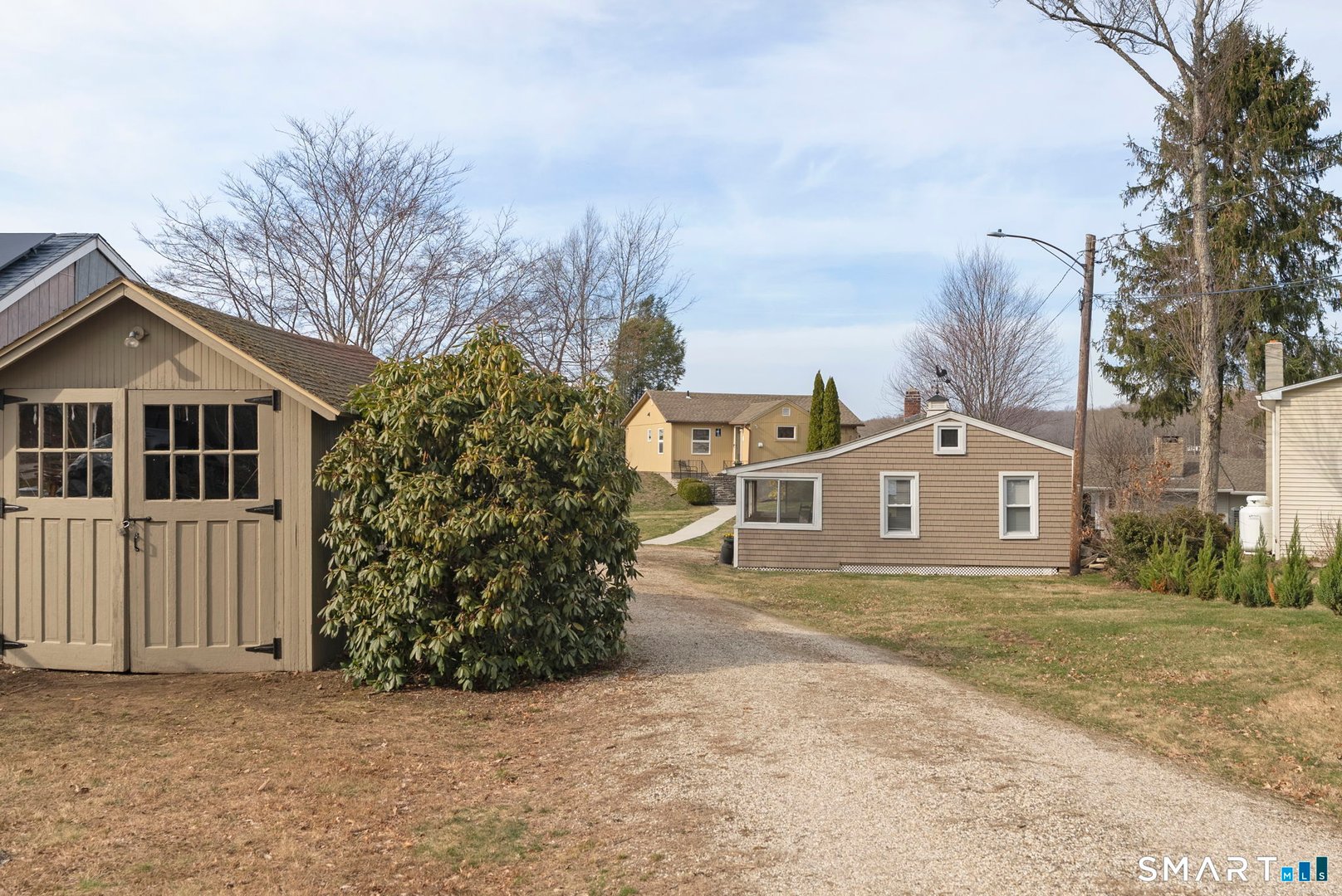 70-72 Lake View Avenue Photo 22