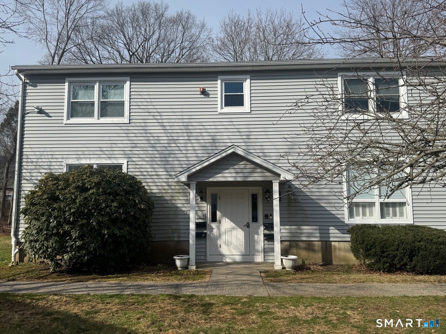 135 Carriage Path South #135 Photo 1