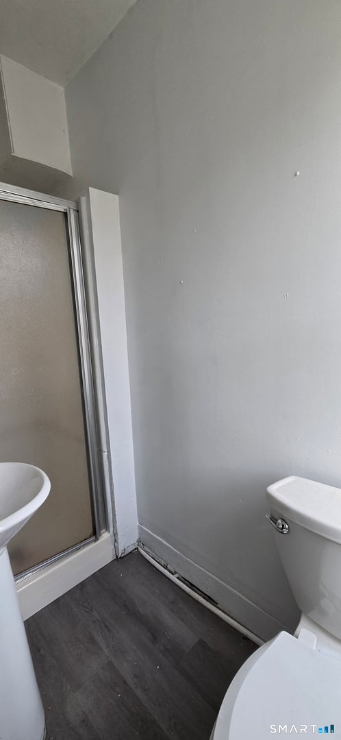 15 Platt Avenue Photo 30