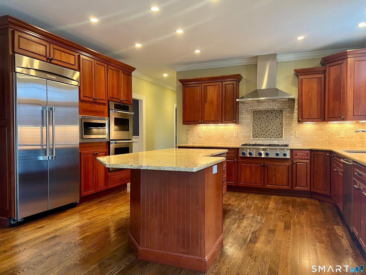 23 Aldo Drive Photo 11