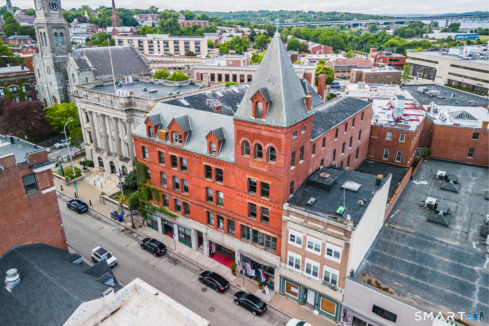 153 State Street Photo 2