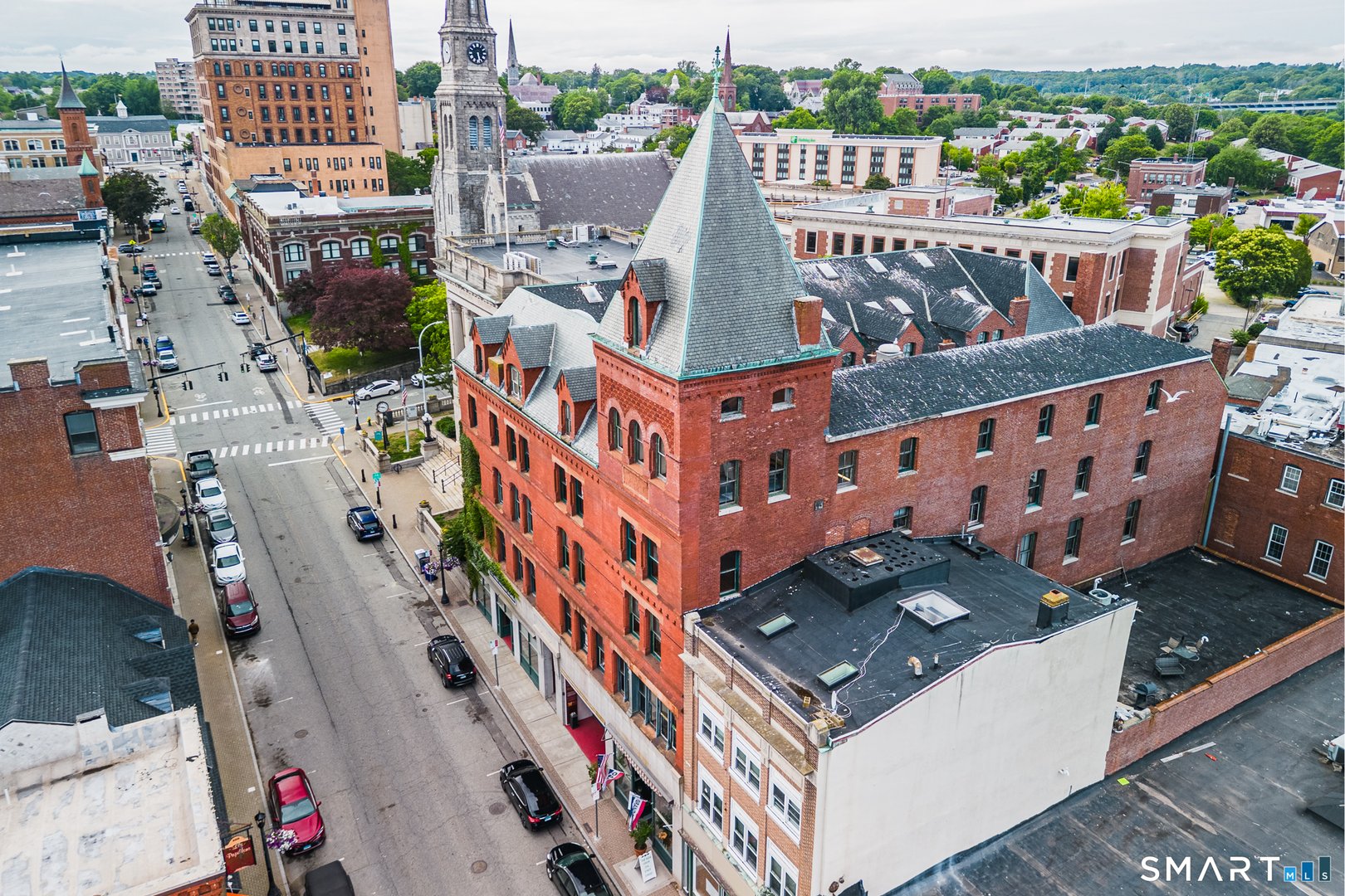 153 State Street Photo 4