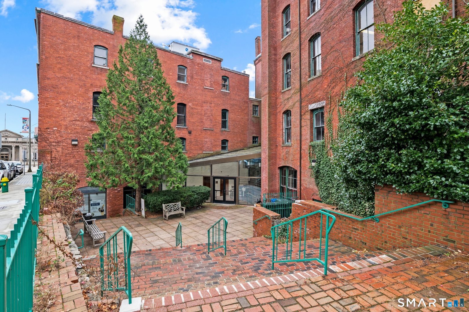 153 State Street Photo 35