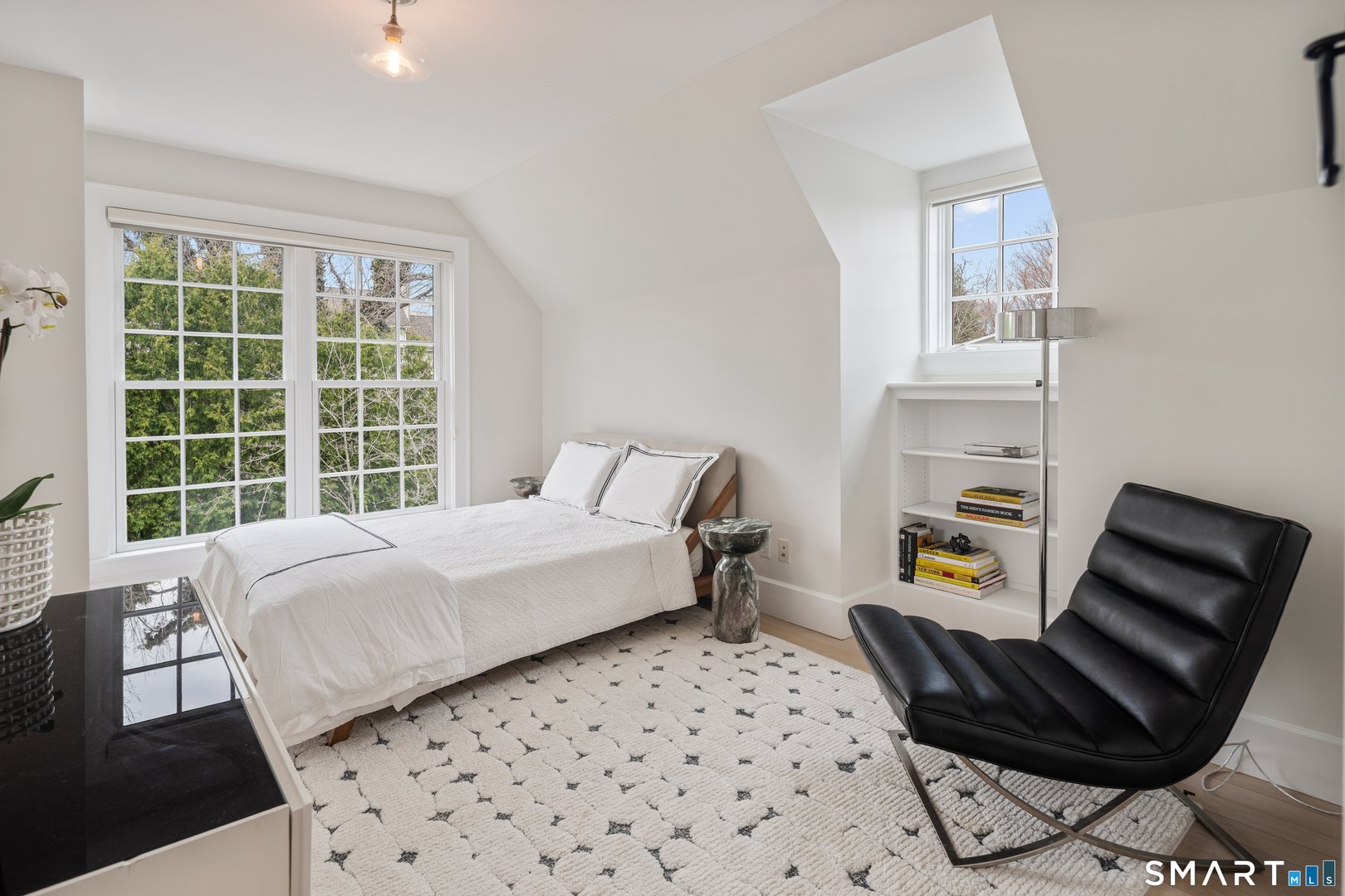 50 Roton Avenue Photo 23