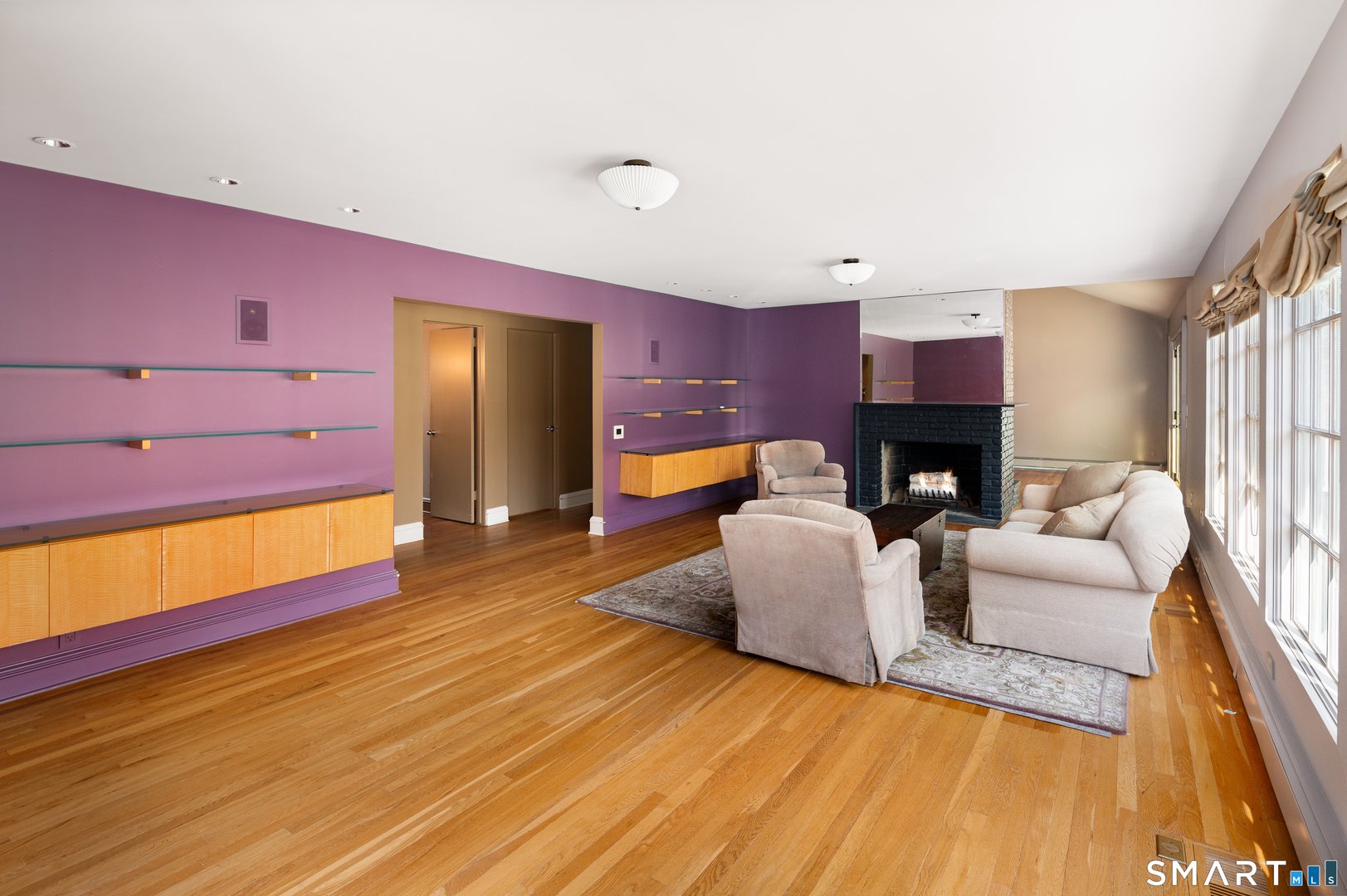 88 Bentwood Drive Photo 6