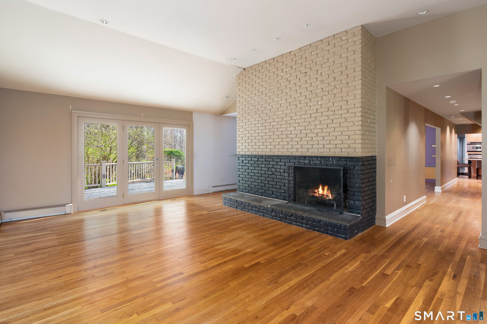 88 Bentwood Drive Photo 8