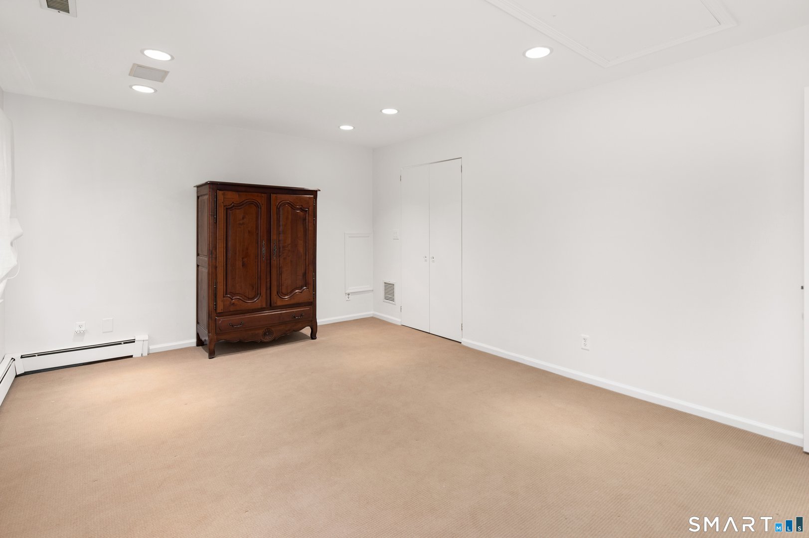 88 Bentwood Drive Photo 23